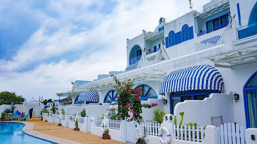 Blue Spring days | A quiet time at Xijiang Resort Hotel