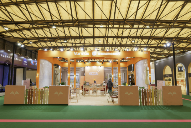 Exhibition Review